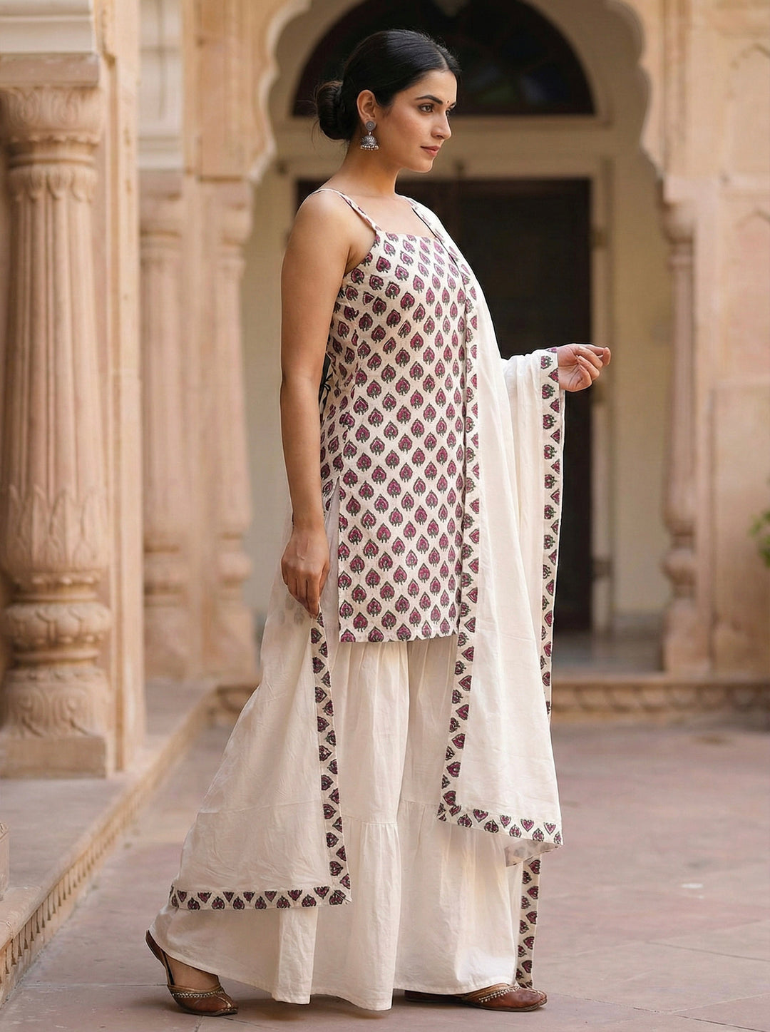 shikha kurta plazo set