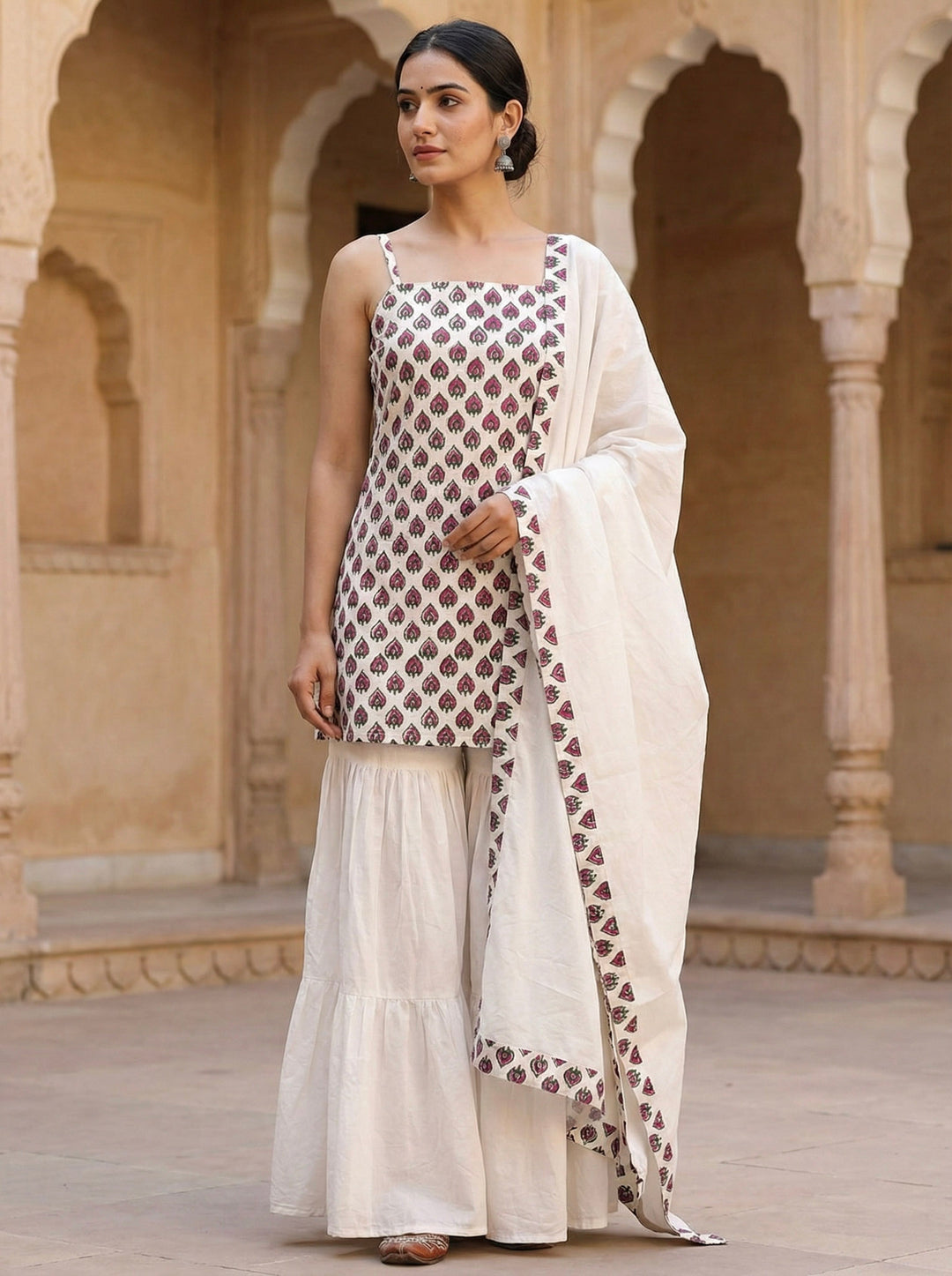 shikha kurta plazo set