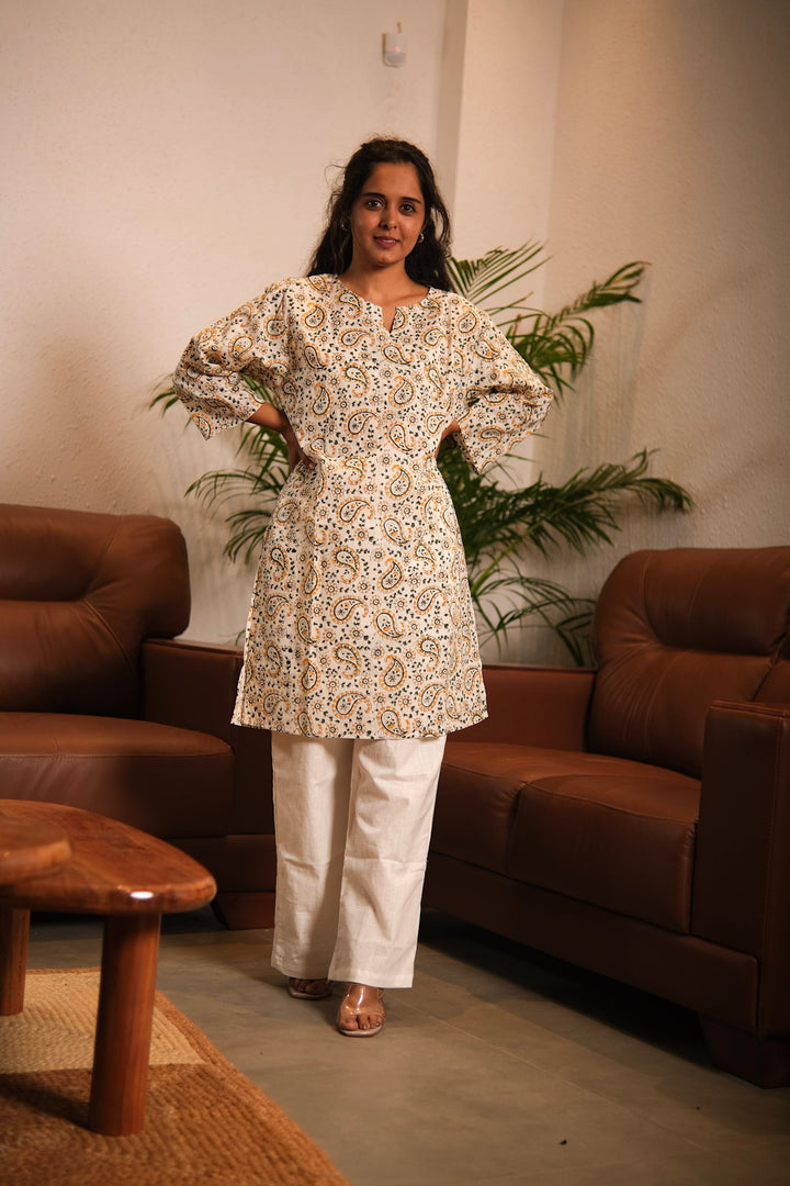 Ravina Kurta Pant (Material)