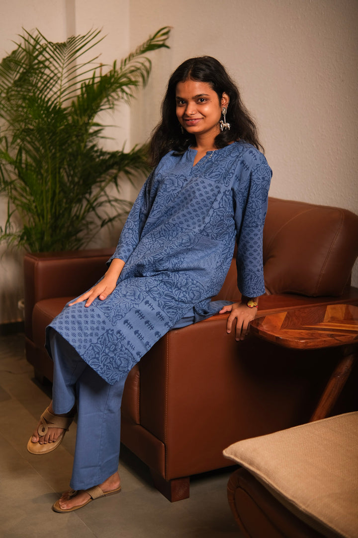 Dumati Kurta Pant (Material)