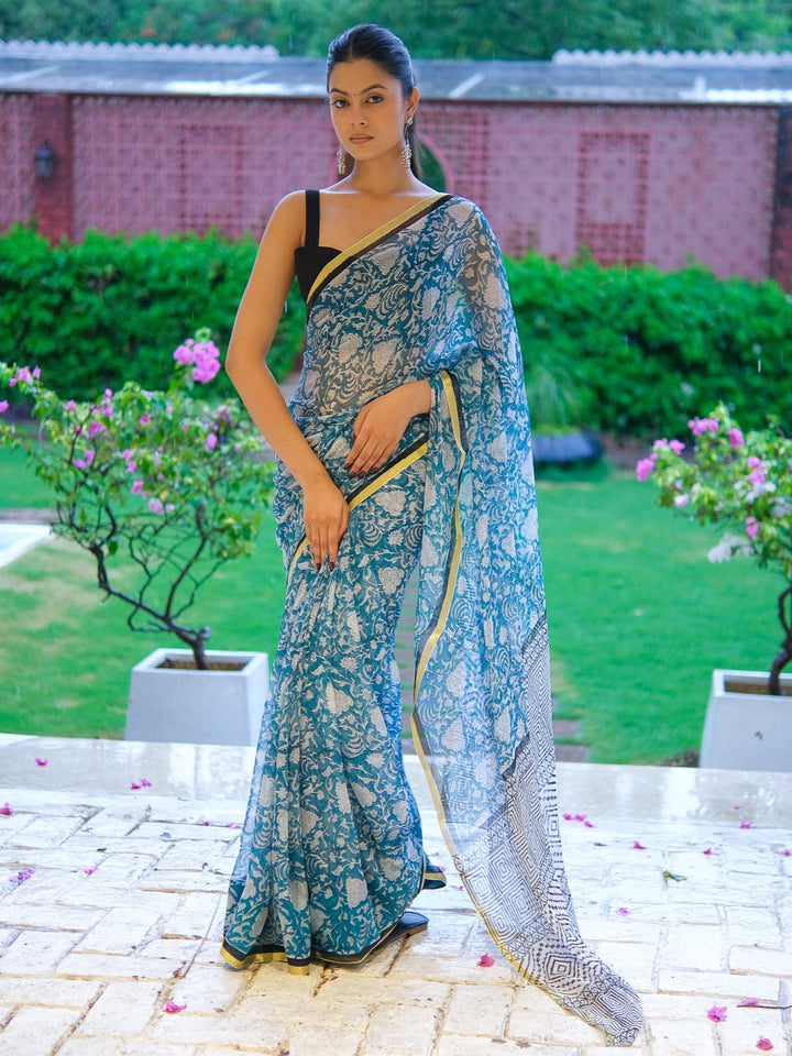neeti saree