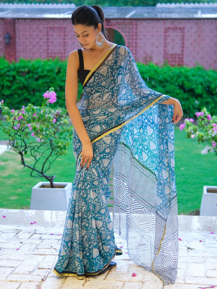 neeti saree