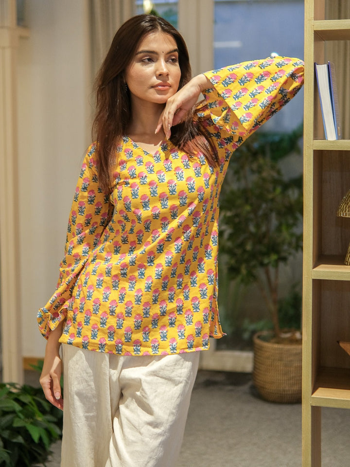 dipti short kurti