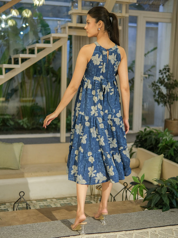navya dress