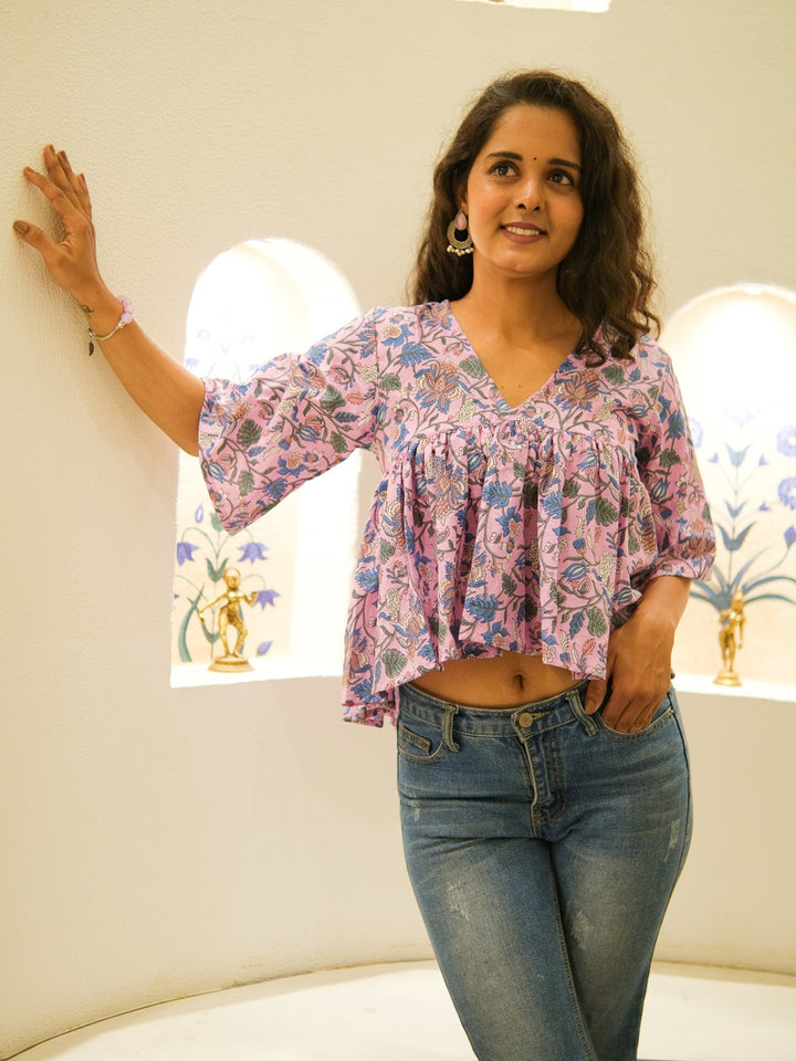 Nidhi crop top