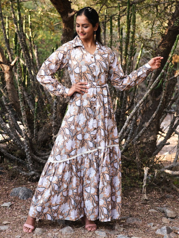Vibhuti  maxi  dress
