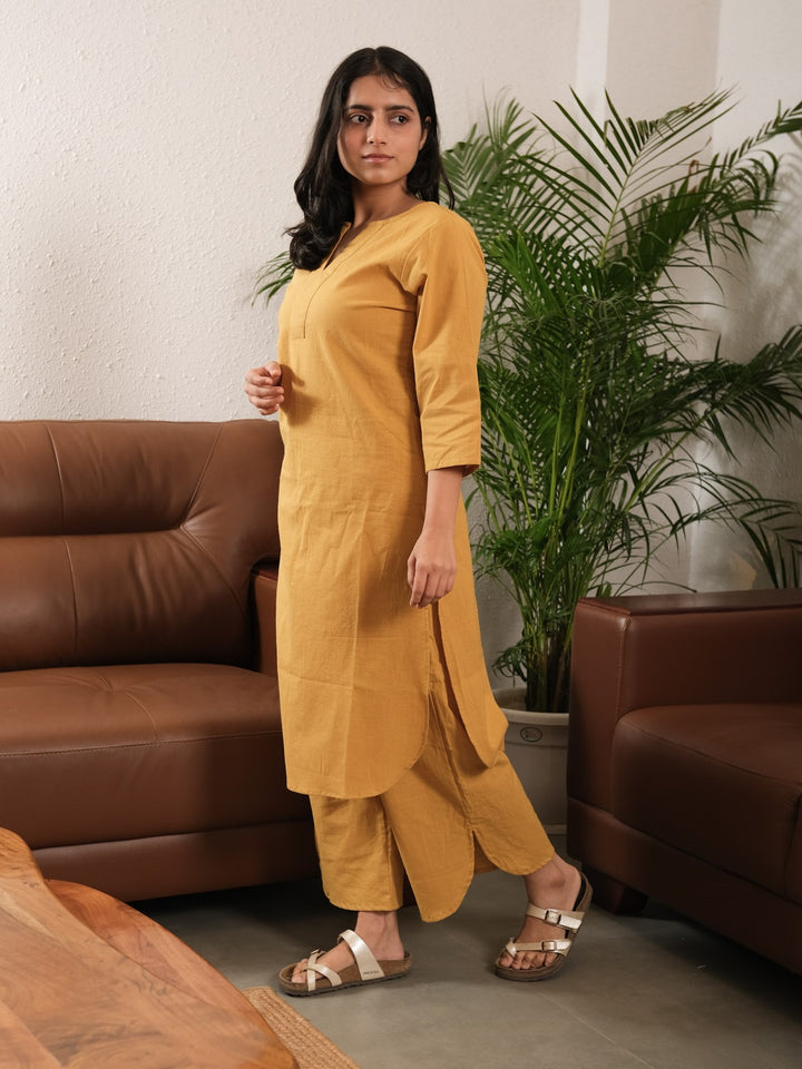 Nandini Kurta Pant Set