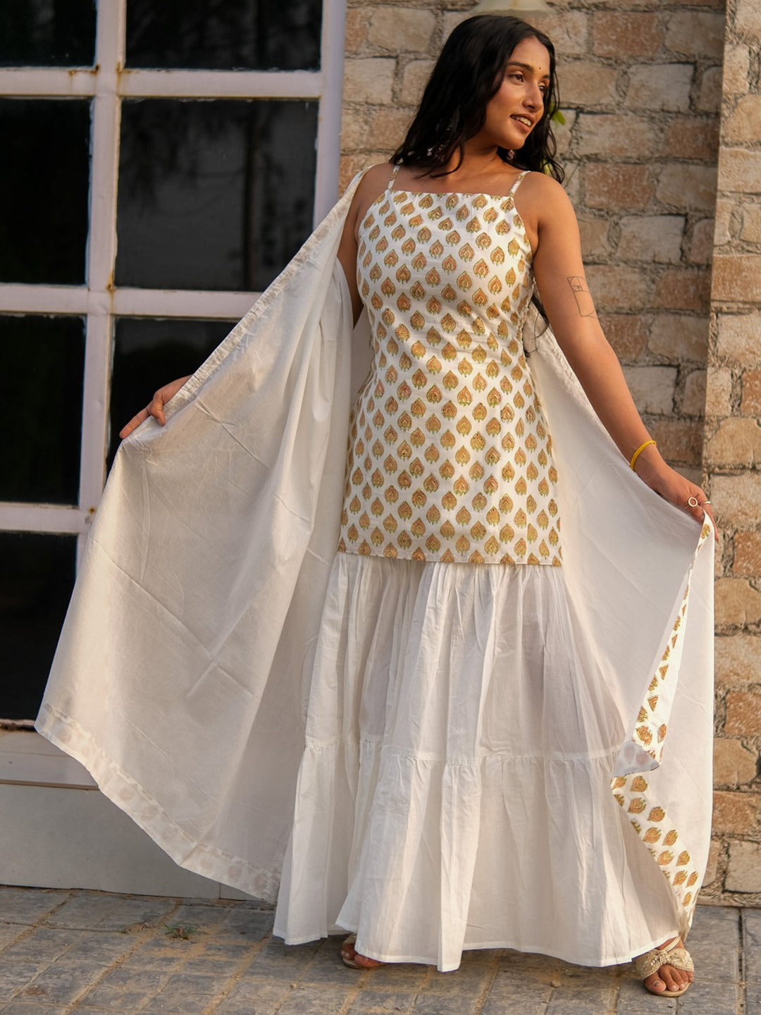 shikha kurta plazo set