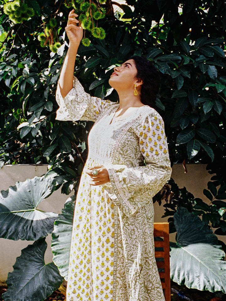 anumati kurta plazo set