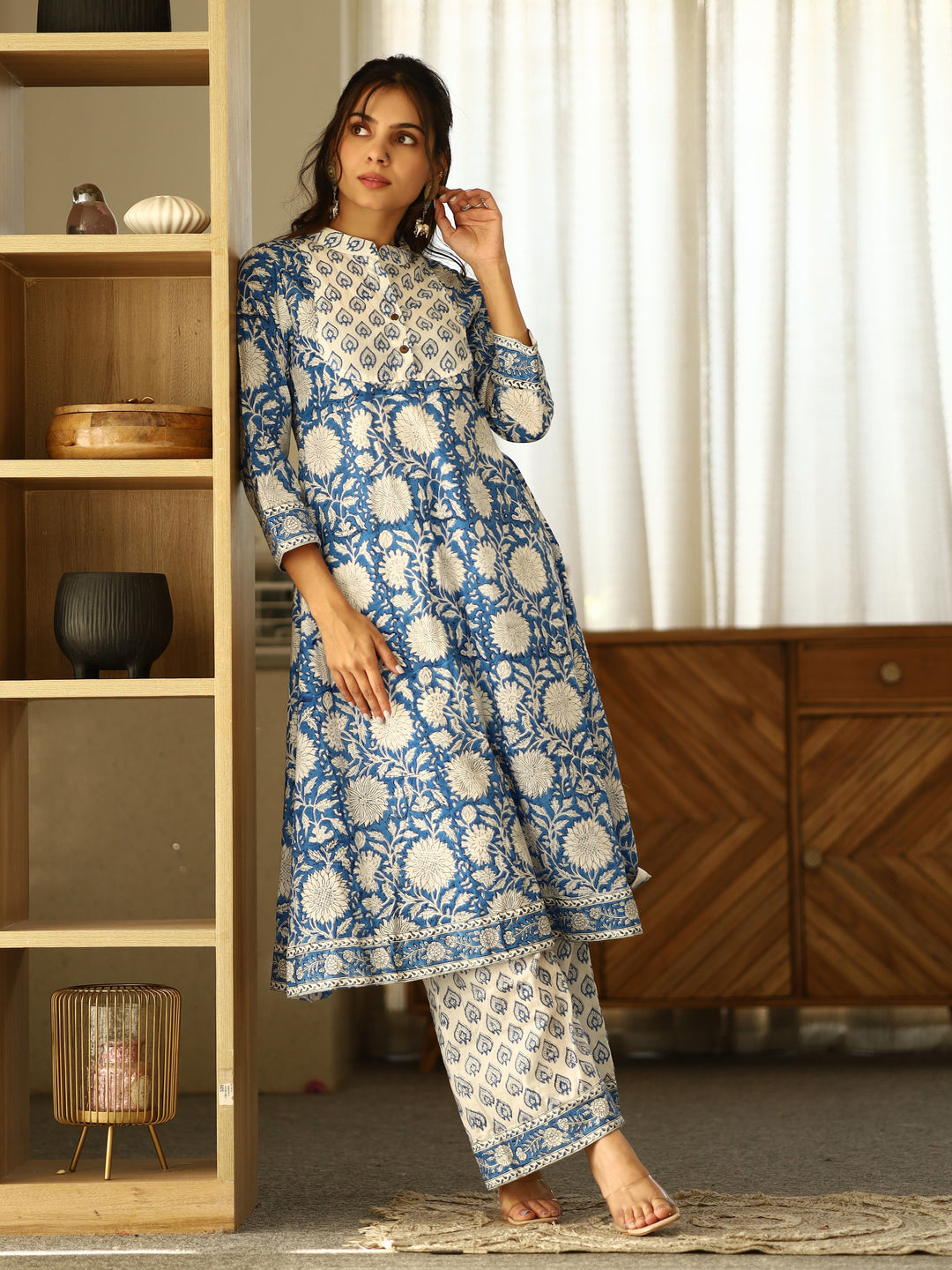 aarohi kurta plazo set