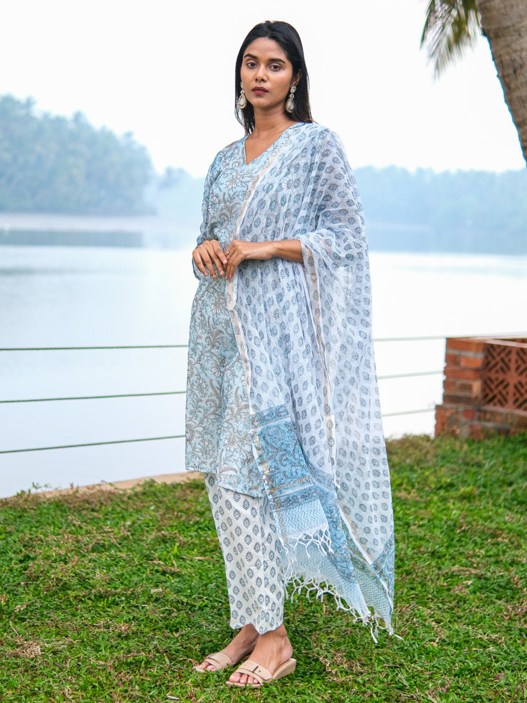 RAKSHA SUIT SET